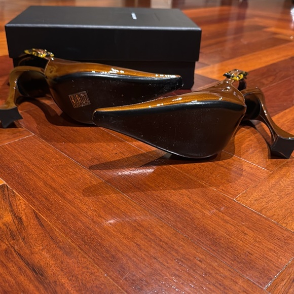 Saint Laurent women’s Dune Slingback Pump size 40 color burnished wood - Picture 9 of 12